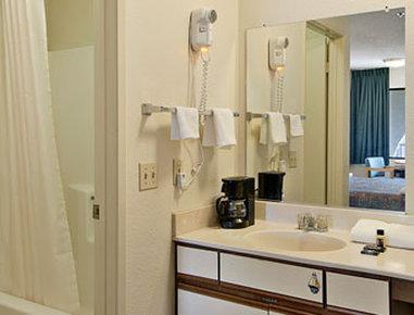 Travelodge By Wyndham Indio Zewnętrze zdjęcie